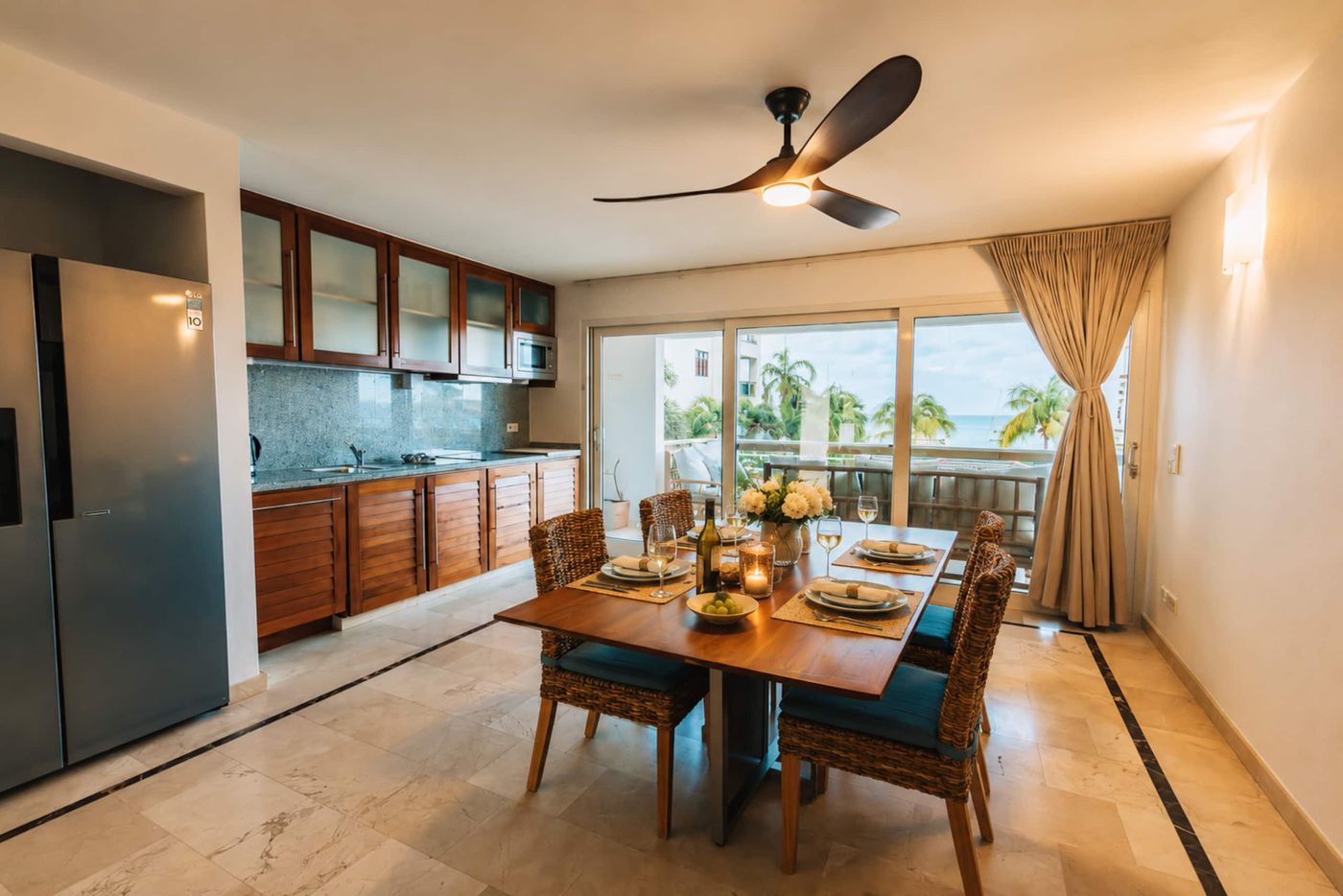 Dining table and kitchen with sea view